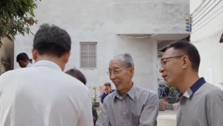 王楚钦锡纸烫发型,香港澳门6合和彩官网资料查询,最新正品解答落实_轻量版V13.48